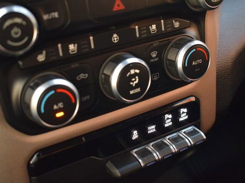 Used 2022 RAM 1500 Laramie image 22