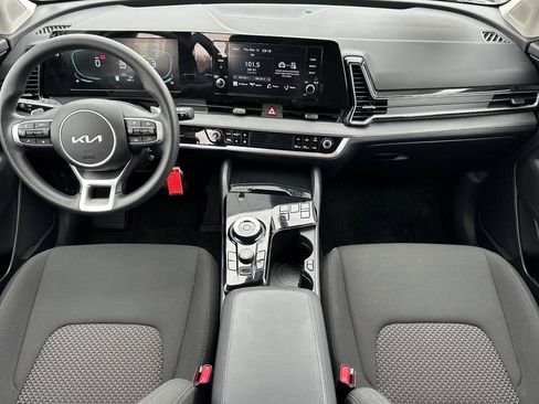 Certified 2025 Kia Sportage LX image 13