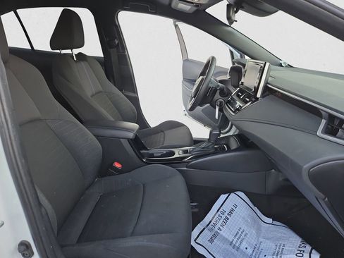 Used 2021 Toyota Corolla SE w/ Carpet Mat Package (TMS) image 16