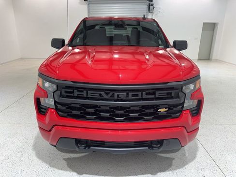 Used 2023 Chevrolet Silverado 1500 Custom image 8