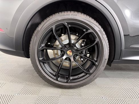 Certified 2026 Porsche Cayenne S AWD/4WD image 13