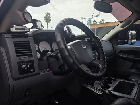 Used 2007 Dodge Ram 3500 Truck SLT w/ Navigation Convenience Group image 10