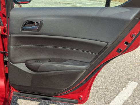 Used 2020 Acura ILX image 23