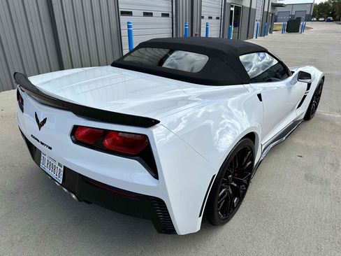 Used 2017 Chevrolet Corvette Grand Sport image 20