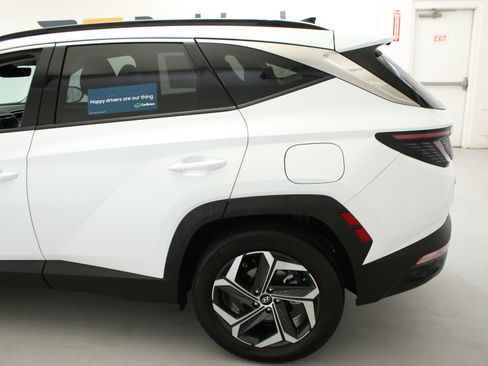 Used 2024 Hyundai Tucson Limited AWD/4WD image 6
