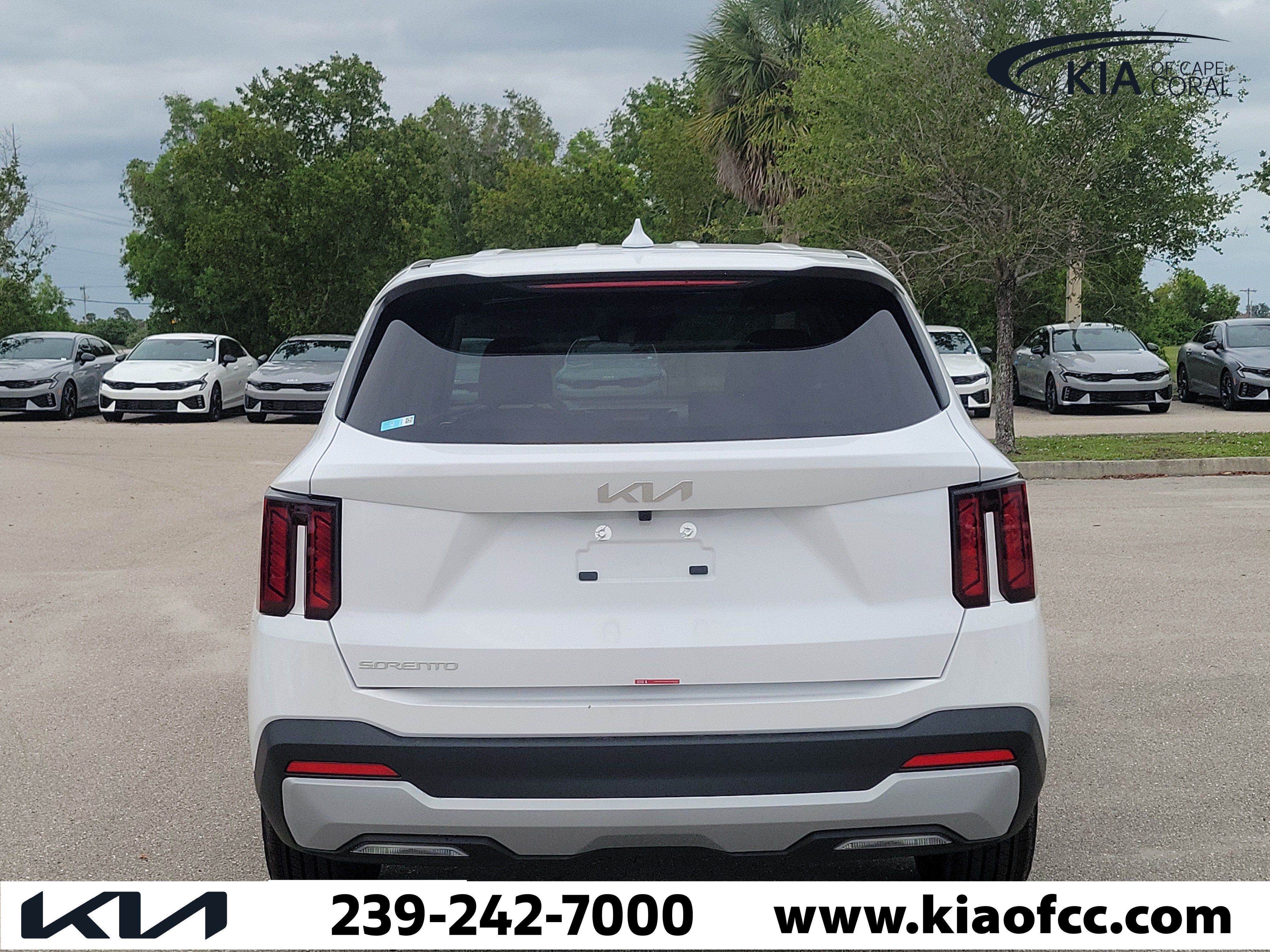 New 2026 Kia Sorento LX FWD image 5