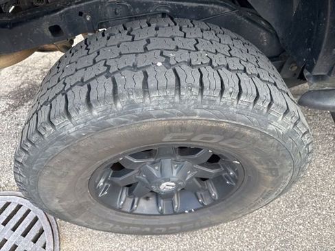 Used 2015 Jeep Wrangler Unlimited Sport w/ Quick Order Package 24S AWD/4WD image 10