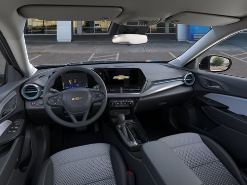 New 2026 Chevrolet Trax LT FWD image 16