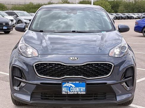 Used 2022 Kia Sportage LX image 9