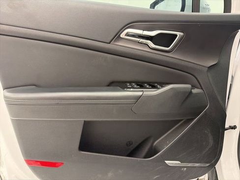 Used 2023 Kia Sportage EX FWD image 11