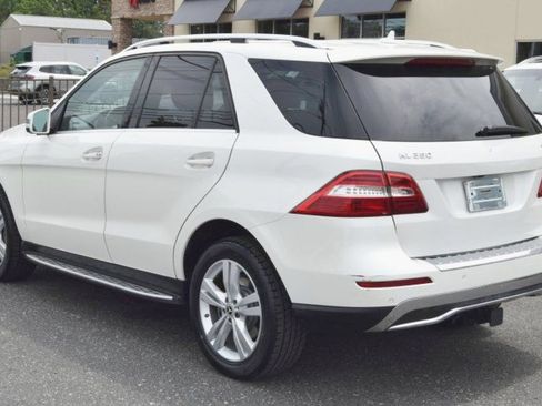 Used 2013 Mercedes-Benz ML 350 4MATIC image 8