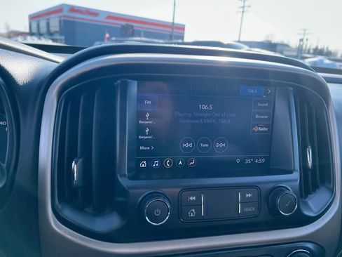 Used 2019 GMC Canyon Denali image 16