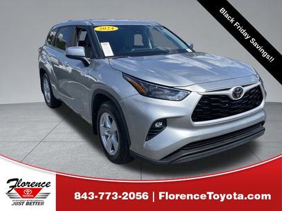Used 2024 Toyota Highlander LE