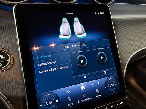 Certified 2025 Mercedes-Benz GLC 300 GLC 300 image 31