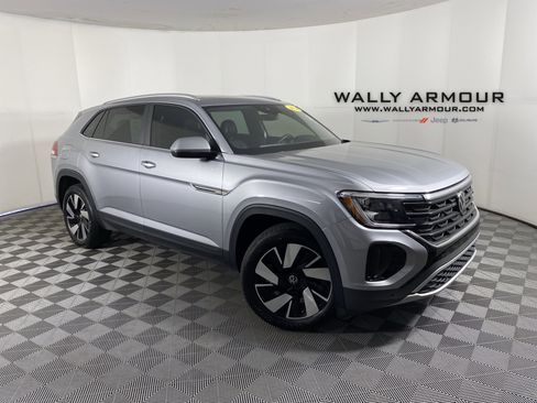 Used 2024 Volkswagen Atlas Cross Sport SE w/ Panoramic Sunroof Package AWD/4WD image 1