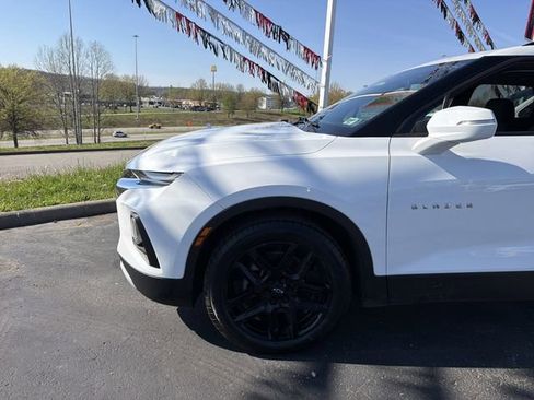 Used 2020 Chevrolet Blazer LT AWD/4WD image 9