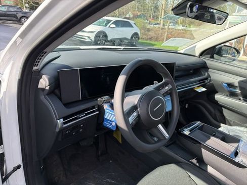 New 2026 Hyundai Tucson Blue SE AWD/4WD image 6