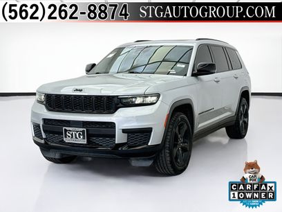 Used 2022 Jeep Grand Cherokee L Laredo