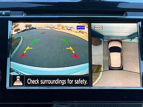 Used 2022 Nissan Rogue Sport SL image 12