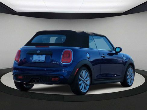 Used 2019 MINI Cooper S w/ Signature Upholstery Package image 8