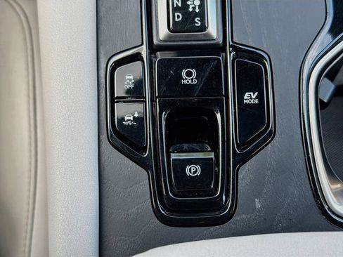 Used 2024 Lexus RX 350h w/ Accessory Package (Z1) AWD/4WD image 47