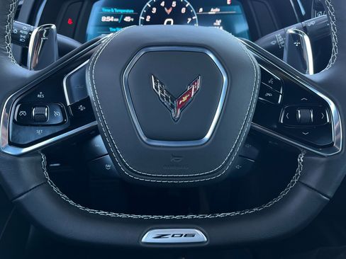 Used 2025 Chevrolet Corvette Z06 image 27