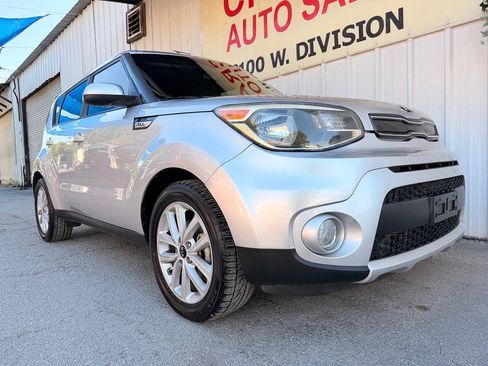 Used 2017 Kia Soul + FWD image 1