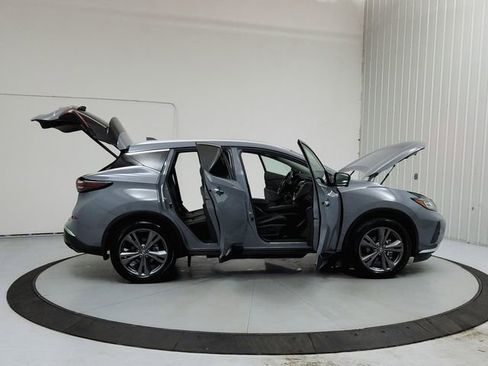 Used 2021 Nissan Murano Platinum w/ Cargo Package image 16