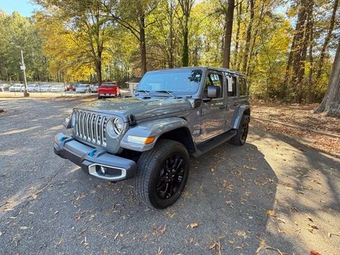 Used 2023 Jeep Wrangler Unlimited Sahara w/ Cold Weather Group image 2