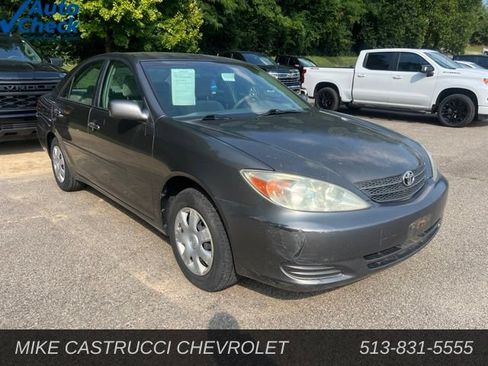 Used 2003 Toyota Camry SE FWD image 2