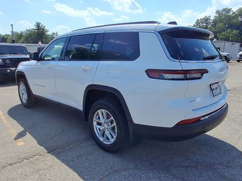 Used 2025 Jeep Grand Cherokee L Laredo AWD/4WD image 28
