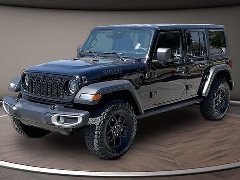 Used 2025 Jeep Wrangler Unlimited Sport AWD/4WD image 1