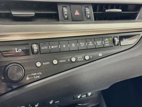 Used 2019 Lexus ES 350 w/ Premium Package FWD image 19
