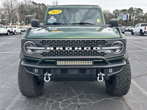 Used 2023 Ford Bronco Badlands image 3