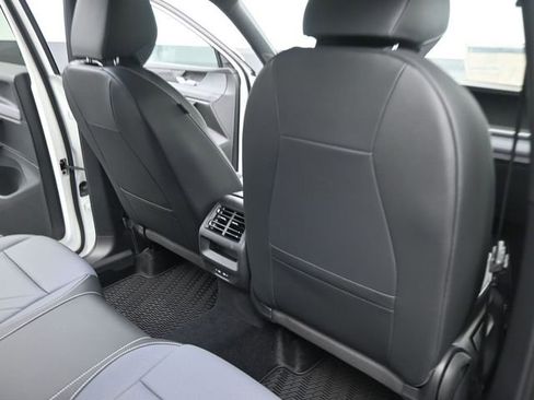 New 2026 Volkswagen Tiguan SE R-Line image 25