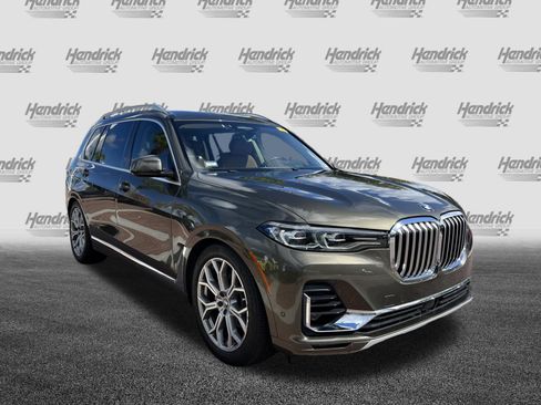 Used 2020 BMW X7 xDrive40i w/ Premium Package AWD/4WD image 2