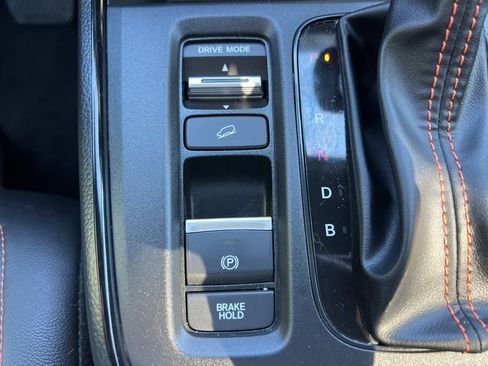 Used 2025 Honda CR-V Sport-L image 30