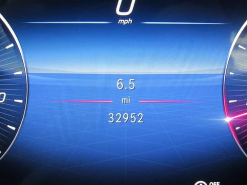 Used 2022 Mercedes-Benz C 300 Sedan image 42