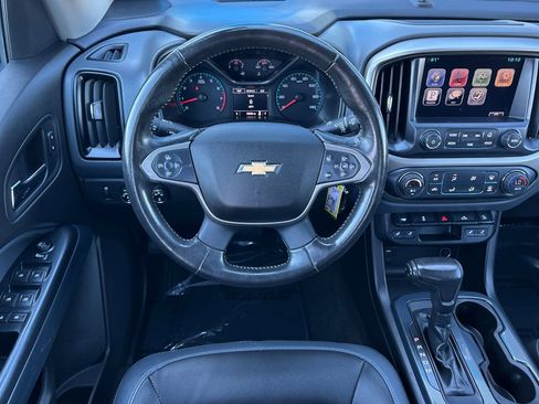 Used 2015 Chevrolet Colorado Z71 image 16