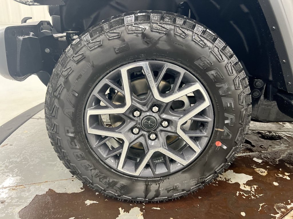 New 2026 Jeep Wrangler Unlimited Sahara AWD/4WD image 27