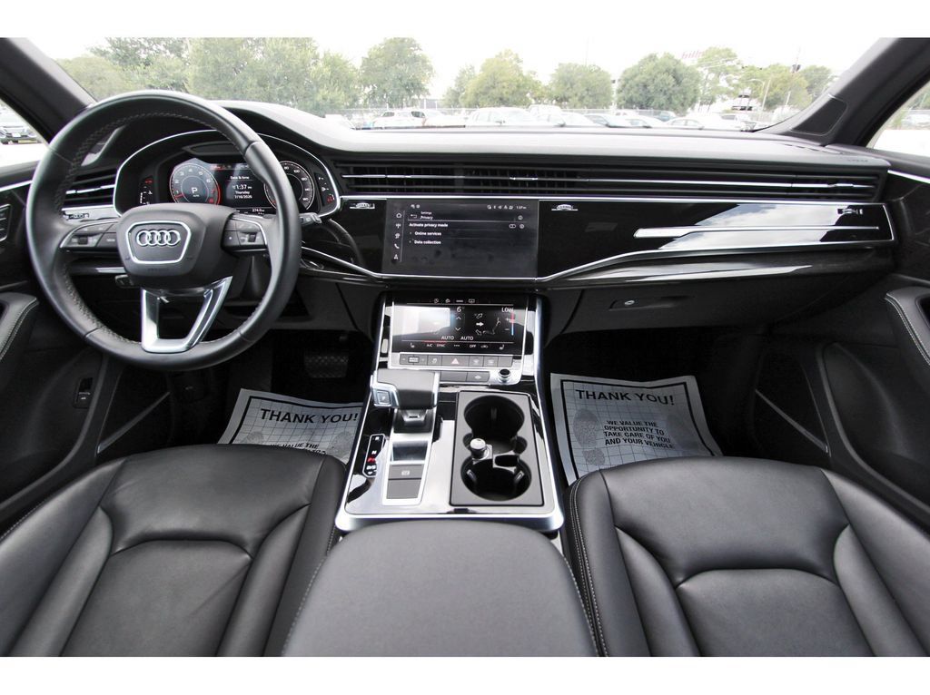 Used 2025 Audi Q7 3.0T Premium Plus AWD/4WD image 10