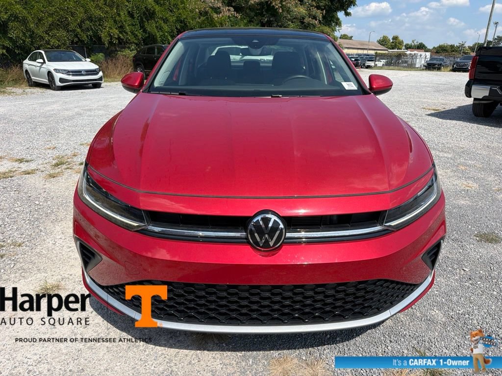 Used 2025 Volkswagen Jetta SE w/ Sunroof Package FWD image 8