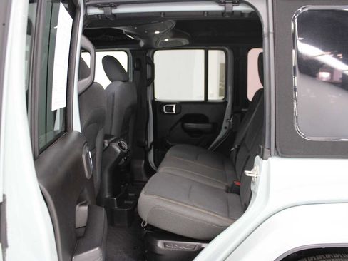 Used 2024 Jeep Wrangler Sport w/ Convenience Group AWD/4WD image 32