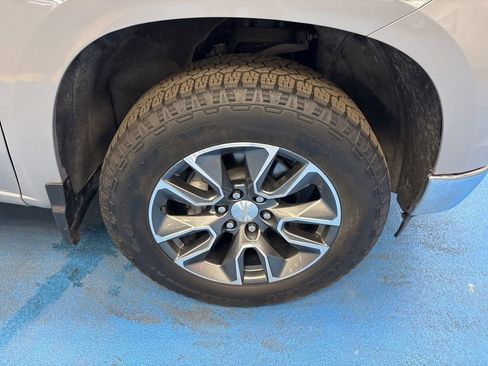 Certified 2024 Chevrolet Silverado 1500 LT AWD/4WD image 3