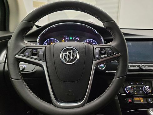 Used 2021 Buick Encore Preferred image 22