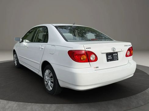 Used 2004 Toyota Corolla S FWD image 4