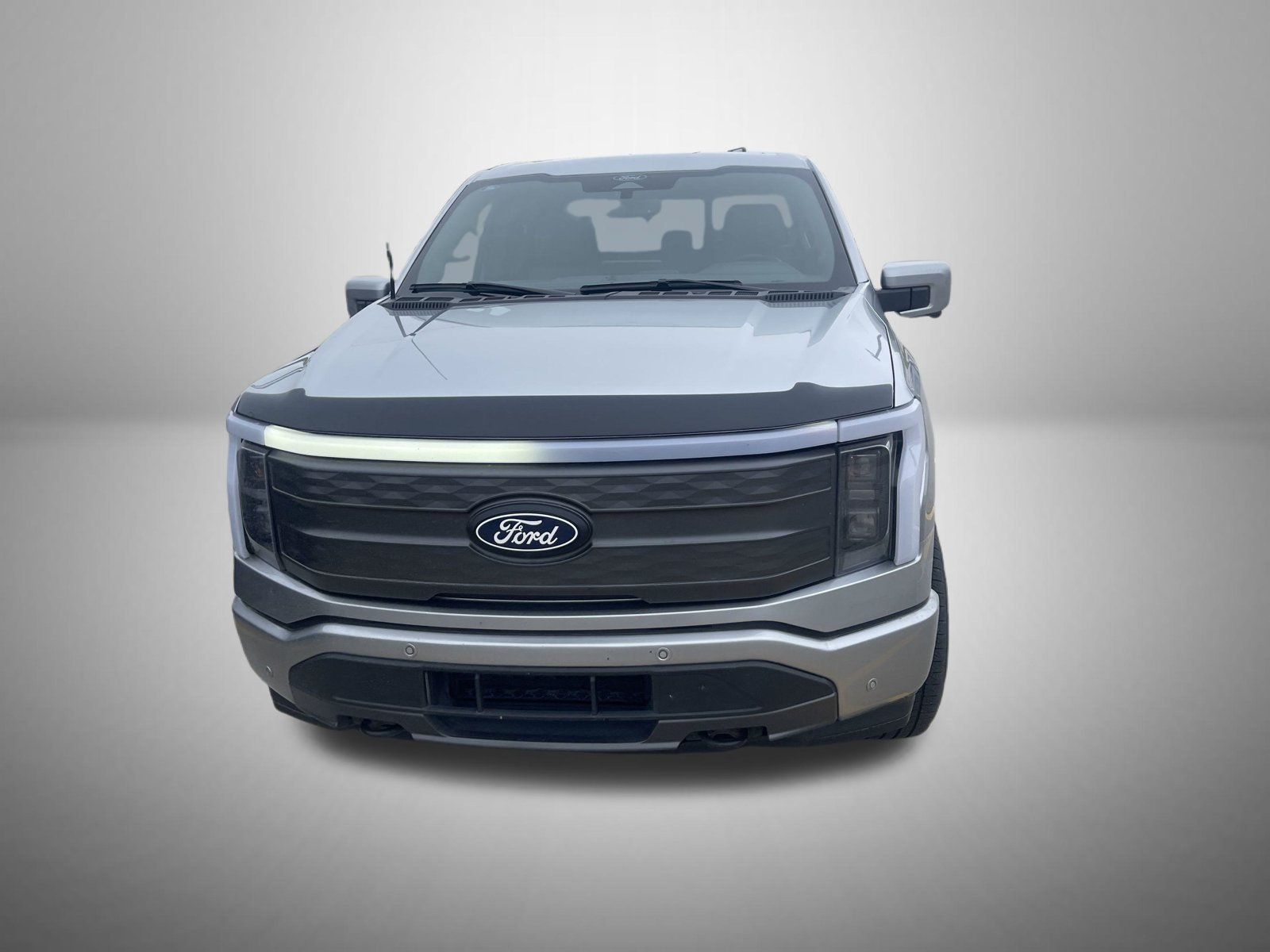 Used 2025 Ford F150 Lightning Lariat AWD/4WD image 2