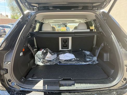 New 2025 Mitsubishi Outlander SEL image 27