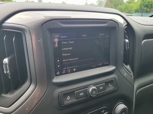 Certified 2022 Chevrolet Silverado 1500 Custom RWD image 22
