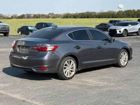 Used 2018 Acura ILX image 5